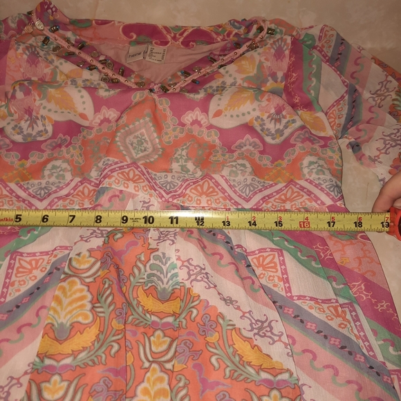 Elegant Paisley Maxi Dress - Picture 8 of 12